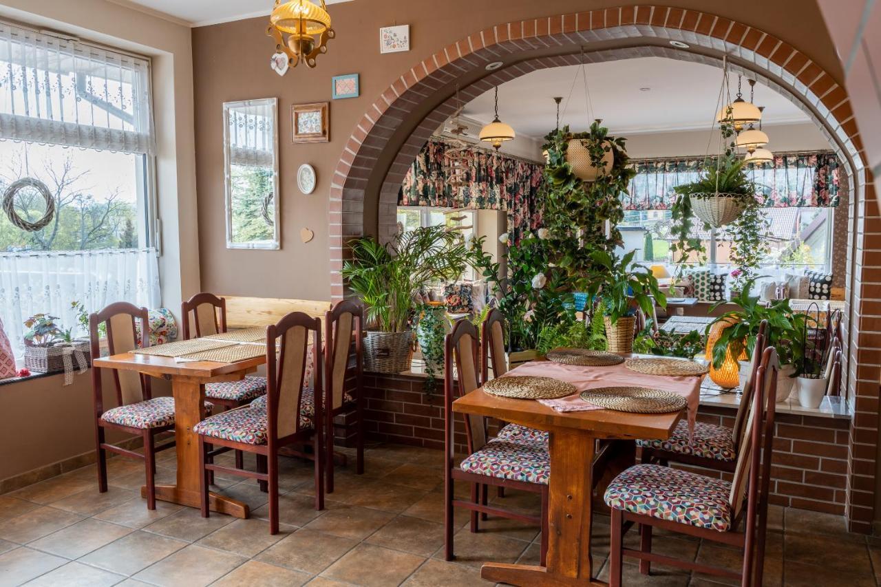 Gosciniec Skolimowka Restauracja I Pokoje Ze Sniadaniem Na Kaszubach تشميلنا المظهر الخارجي الصورة