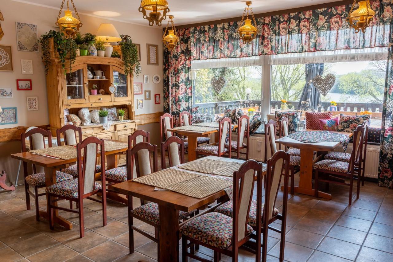 Gosciniec Skolimowka Restauracja I Pokoje Ze Sniadaniem Na Kaszubach تشميلنا المظهر الخارجي الصورة